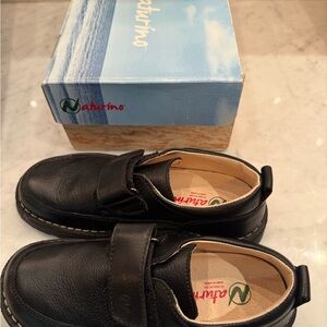 Naturino Classic Black Kids Dress Shoes New in Box